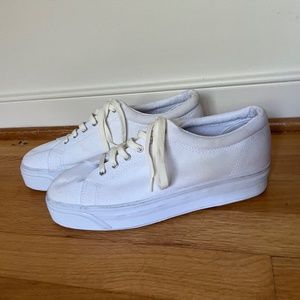 Naturalizer White Canvas Platform Sneakers Size 8 Womens